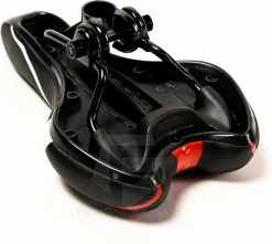 Voltano Sport Fietszadel – Gel Trekking Zadel – Met Uitsparing – Unisex - Zwart / Rood - Incl. Gratis Zadelstrop -Fietsenwinkel 1200x1072 1