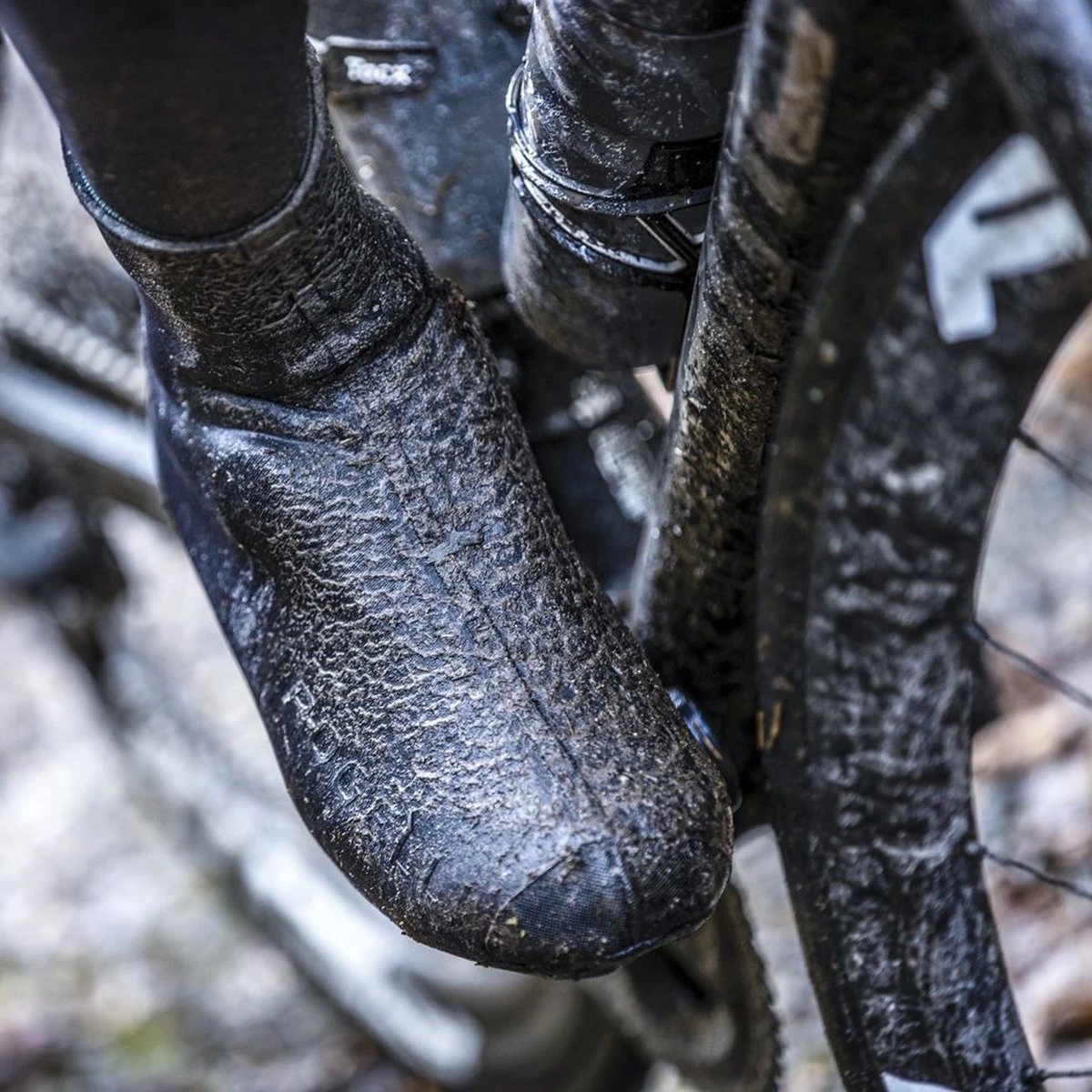 Rogelli Neoflex Overschoenen - Zwart - Maat 44/45 6 Rogelli Neoflex Overschoenen - Zwart - Maat 44/45 - Afbeelding 4