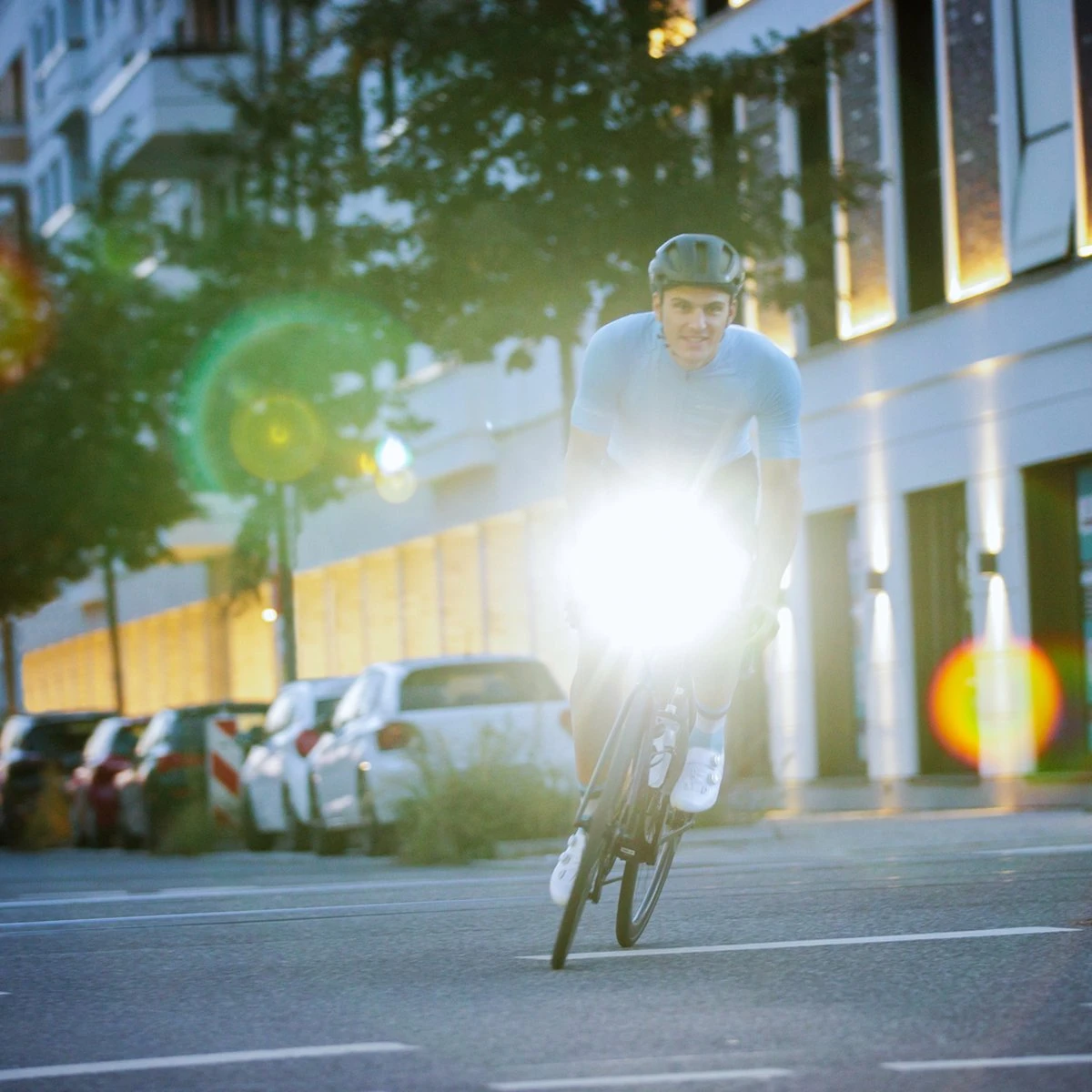 Sigma BUSTER RL 80 Flash USB Fiets Achterlicht - 80 Lumen - Oplaadbaar 9 Sigma BUSTER RL 80 Flash USB Fiets Achterlicht - 80 Lumen - Oplaadbaar - Afbeelding 7