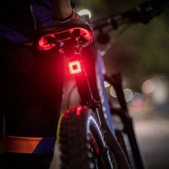 Esioh® Oplaadbare Fietslamp Led Set Wit En Rood – Oplaadbare Fietsverlichting USB – Fietslampjes Voorlicht En Achterlicht -Fietsenwinkel 1200x1200 428