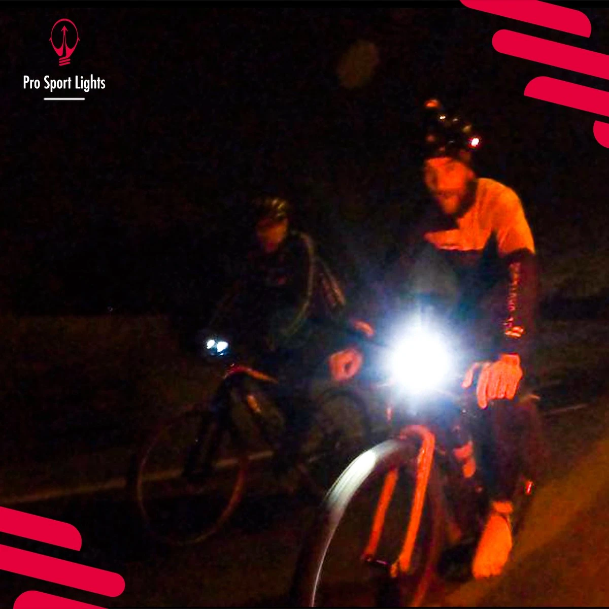 1200 Lumen & 100 Lumen Pro Sport Lights Fietsverlichtingsset - LED Fietslampen USB Oplaadbaar 8 1200 Lumen & 100 Lumen Pro Sport Lights Fietsverlichtingsset - LED Fietslampen USB Oplaadbaar - Afbeelding 6