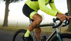 AGU Prime Fietsbroek Met Zeem II Essential Heren - Zwart - M 31 AGU Prime Fietsbroek Met Zeem II Essential Heren - Zwart - M -Fietsenwinkel 1200x700 1