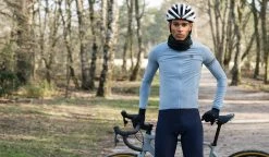 AGU Thermo Fietsshirt Lange Mouwen Essential Heren - Army Green - XL 24 AGU Thermo Fietsshirt Lange Mouwen Essential Heren - Army Green - XL -Fietsenwinkel 1200x700 4