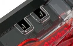 AXA Riff Steady – Fiets Achterlicht - LED Fietsverlichting - 50 Mm - Rood -Fietsenwinkel 1200x765