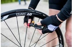 Trivio - CO2 Adapter + CO2 Patroon 16 Gram + Neoprene Huls -Fietsenwinkel 1200x787