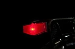 Spanninga Plateo Fiets Achterlicht - Batterij -Fietsenwinkel 1200x799 7