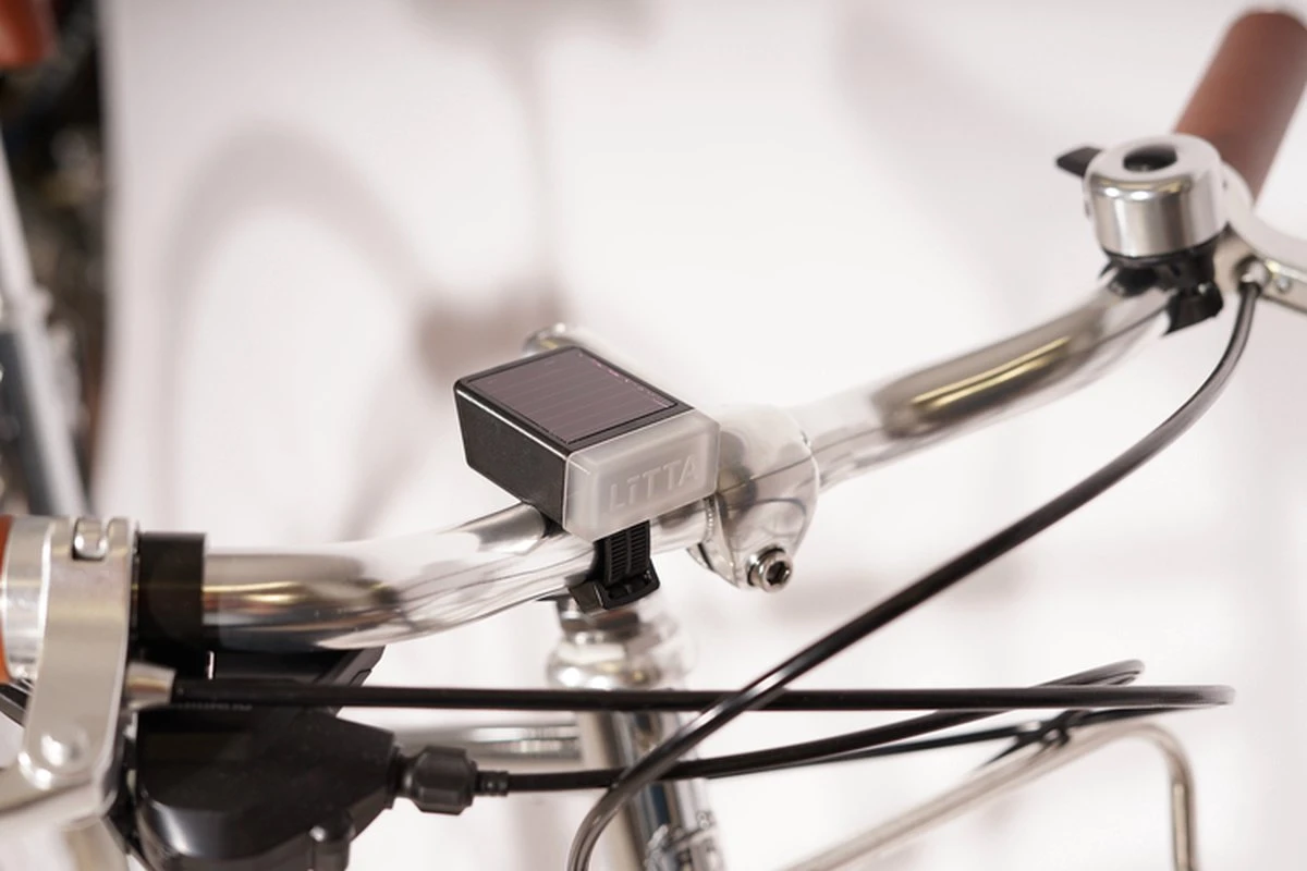 LITTA 2 Fietsverlichting Op Zonne-energie - Zwart (set) 7 LITTA 2 Fietsverlichting Op Zonne-energie - Zwart (set) - Afbeelding 5