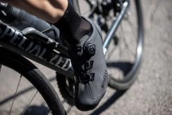 Rogelli R-400 Race - Fietsschoenen Voor Wielrennen - Unisex - Maat 44 - Zwart -Fietsenwinkel 1200x800 56