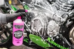 Muc-Off Ultimate Motorcycle Care Kit Motorfiets Onderhouds Producten 25 Muc-Off Ultimate Motorcycle Care Kit Motorfiets Onderhouds Producten -Fietsenwinkel 1200x801 3