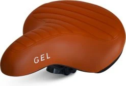 Fietszadel Karamel Bruin Ribbed, Stijlvol En Comfortabel Zadel Voor Veel Fietsplezier, Ontworpen Door PS -Fietsenwinkel 1200x819 2