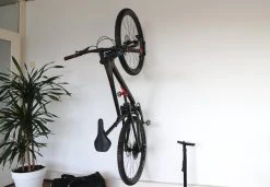 BBB Cycling Parkinglot Fietsdrager - Muurbeugel Fiets - Fietsbeugel - Ruimtebesparend - Voor Verschillende Soorten Fietsen - BTL-126 13 BBB Cycling Parkinglot Fietsdrager - Muurbeugel Fiets - Fietsbeugel - Ruimtebesparend - Voor Verschillende Soorten Fietsen - BTL-126 -Fietsenwinkel 1200x830 1