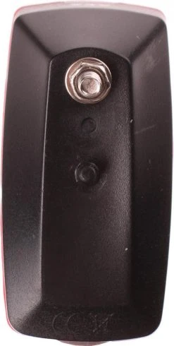 AXA Run Battery - Fiets Achterlicht - LED Fietsverlichting Op Batterij - Spatbord Montage – Rood 9 AXA Run Battery - Fiets Achterlicht - LED Fietsverlichting Op Batterij - Spatbord Montage – Rood -Fietsenwinkel 605x1200