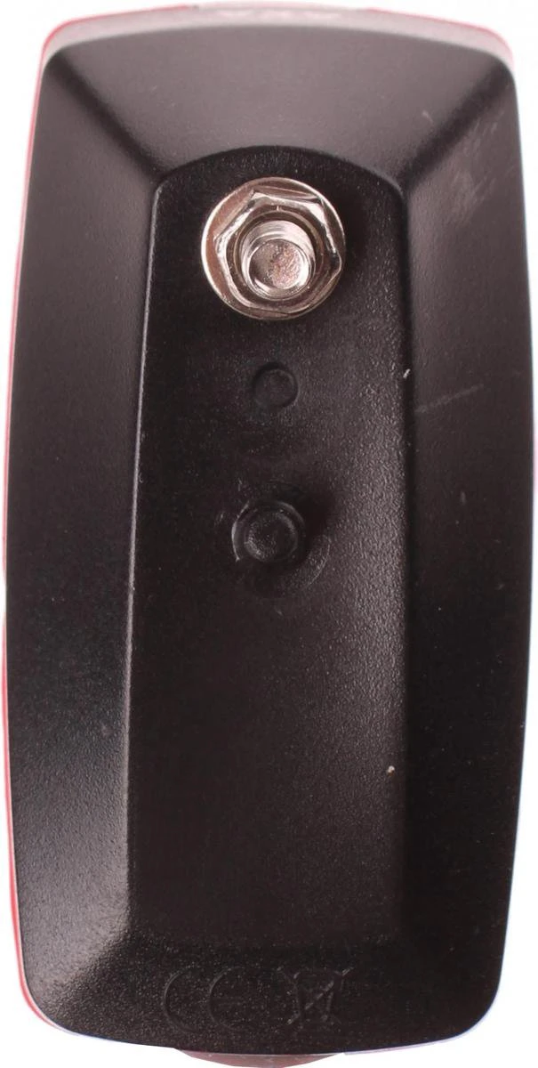 AXA Run Battery - Fiets Achterlicht - LED Fietsverlichting Op Batterij - Spatbord Montage – Rood 5 AXA Run Battery - Fiets Achterlicht - LED Fietsverlichting Op Batterij - Spatbord Montage – Rood - Afbeelding 3