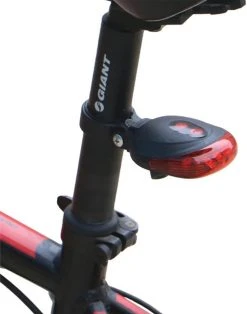 Fiets Achterlicht - LED Licht Met Laser - Fiets Lamp - Waterdicht - Racefiets Verlichting - Inclusief Batterijen - Rheme 24 Fiets Achterlicht - LED Licht Met Laser - Fiets Lamp - Waterdicht - Racefiets Verlichting - Inclusief Batterijen - Rheme -Fietsenwinkel 945x1200